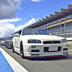 スカイライン GT-R BNR34