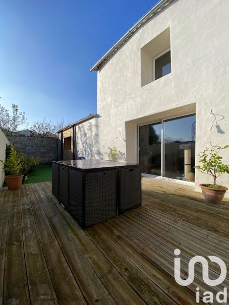 Vente maison 6 pièces 180 m² à La Rochelle (17000), 520 000 €