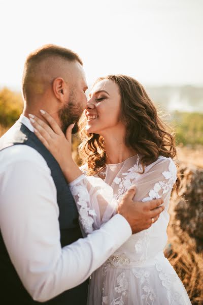 Wedding photographer Svetlana Boyarchuk (svitlankaboyarch). Photo of 19 November 2019