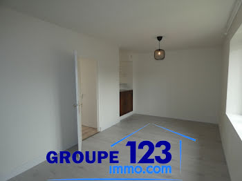 appartement à Bassou (89)