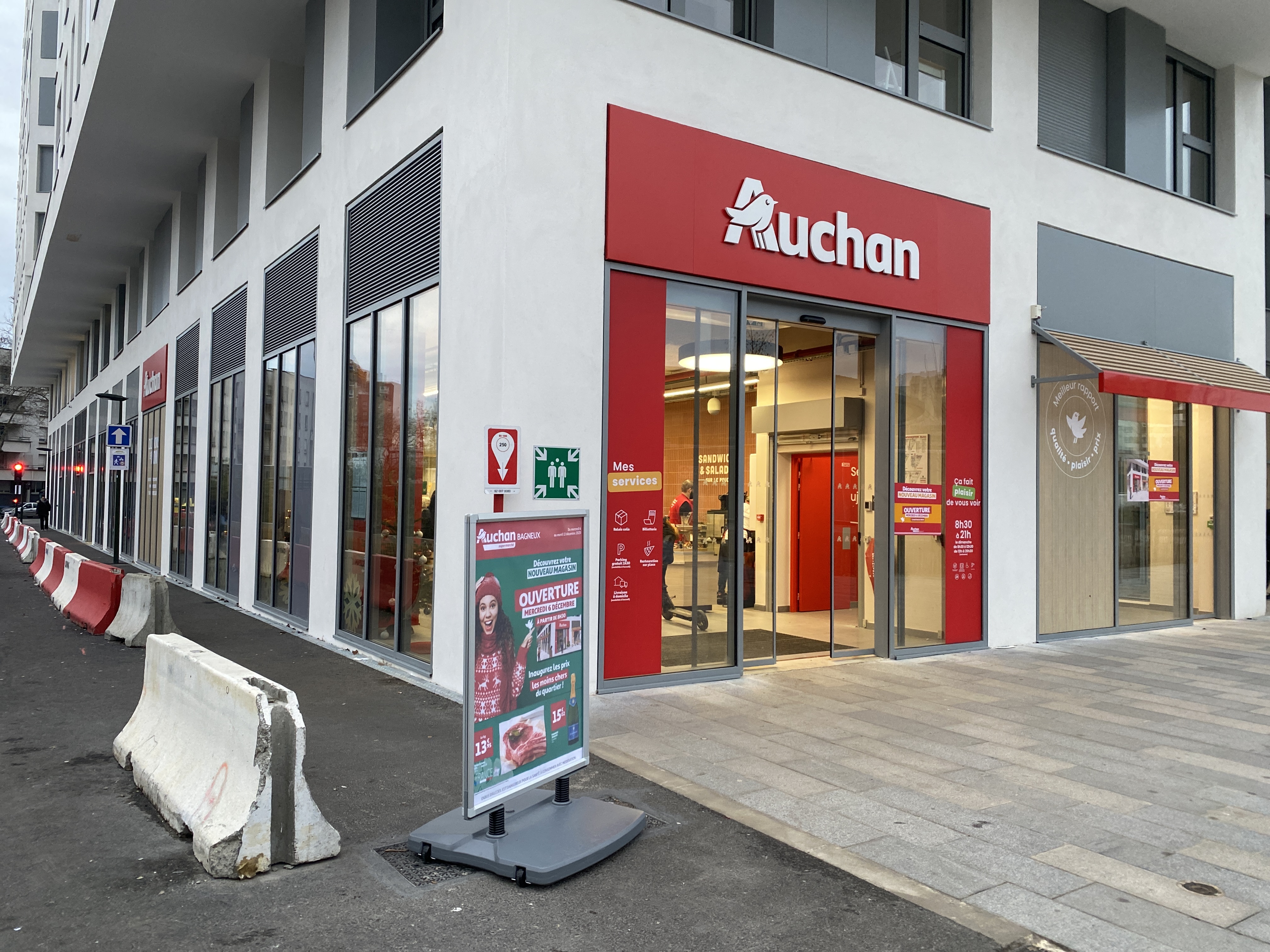 Auchan Supermarche Bagneux Lucie Aubrac