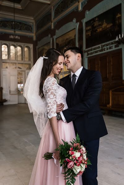 Wedding photographer Slava Kast (photokast). Photo of 5 April 2019