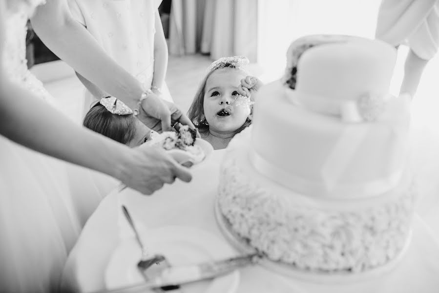 Fotografo di matrimoni Magdalena Czerkies (magdalenaczerki). Foto del 6 giugno 2017