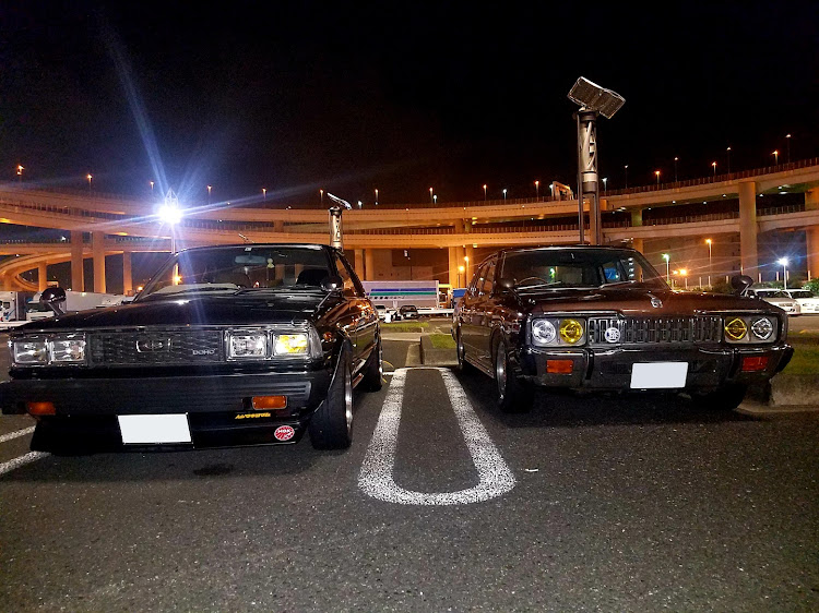 コロナの本州最後の夜・東海の皆さんによろしくと言ってました・グロリアセダン・ディーゼルです😀に関するカスタム事例の投稿画像1枚目