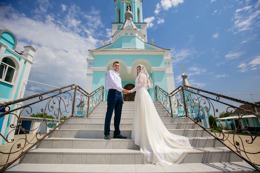 Fotografo di matrimoni Alisa Kotanova (kotanova). Foto del 25 ottobre 2018
