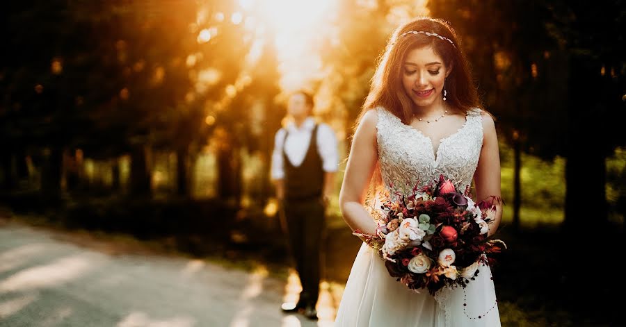 Wedding photographer Hossein Golchini (hossein). Photo of 31 January 2023