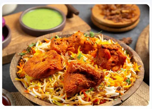 Chicken Tikka Biryani (2kg) Serves 4-5