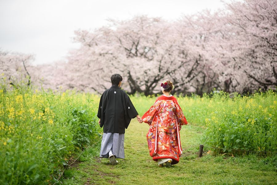 Bryllupsfotograf Tsutomu Fujita (fujita). Bilde av 27 mai 2022