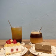 镹 coffee • dessert