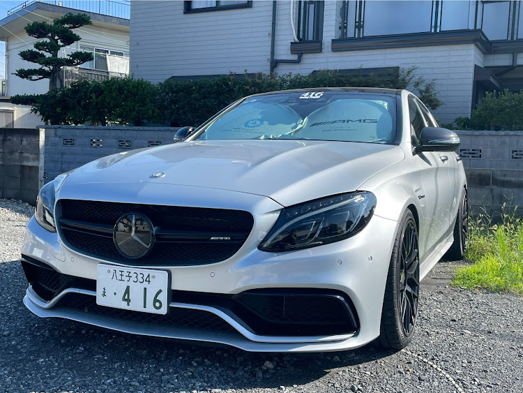 Cクラスの車溶けるよ🫠・エンジンデカいとエアコン冷え冷え🆒に関するカスタム事例の投稿画像1枚目