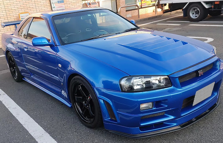 スカイライン GT-RのR34GT-R・スカイラインGT-R・BNR34に関するカスタム事例の投稿画像3枚目