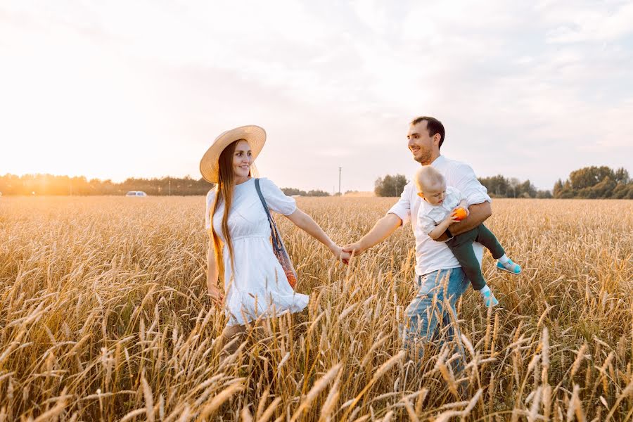 Wedding photographer Evgeniya Simonenko (jenyasimonenko). Photo of 31 August 2023