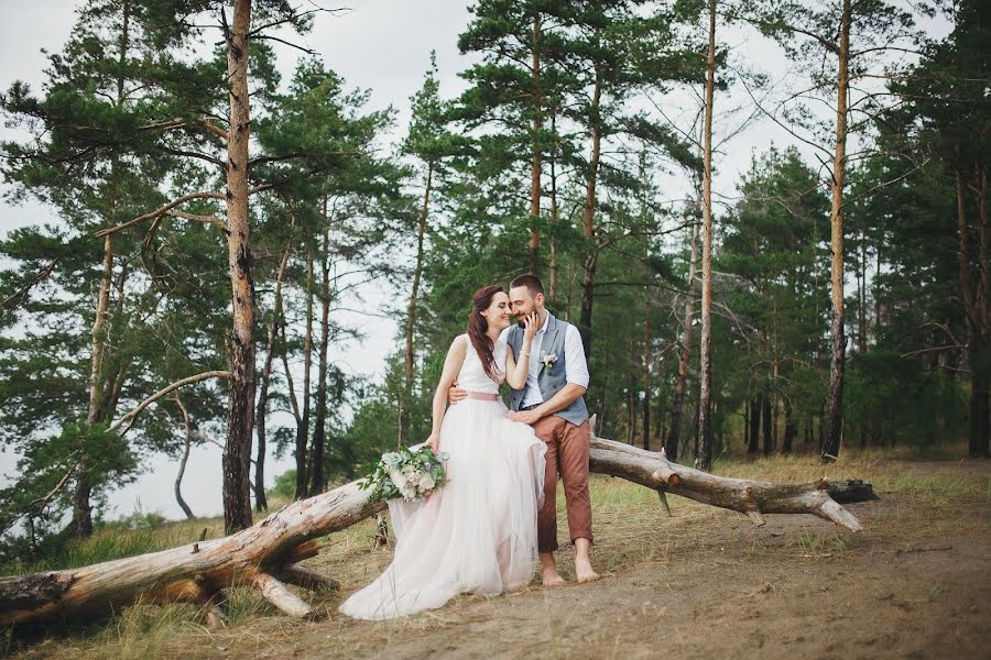 Fotógrafo de casamento Vitaliy Scherbonos (polterua). Foto de 13 de novembro 2018