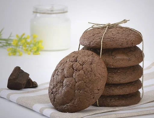 Double Chocolate Chunk Cookie