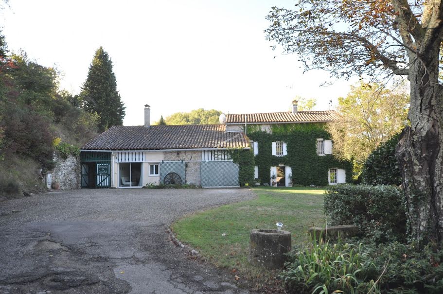 Vente maison 16 pièces 333 m² à Mirepoix (09500), 800 000 €