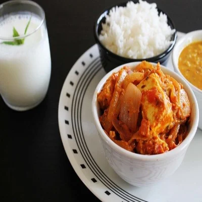 Paneer Do Pyaza With Plain Rice