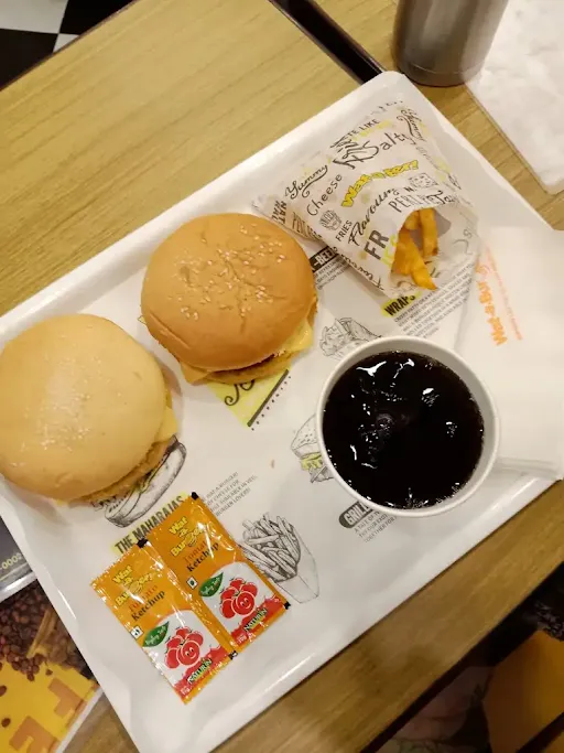 Aloo Tikki Burger With French Fries And Coke Soft Beverage [250 Ml]