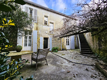 maison à Fontenay-le-Comte (85)