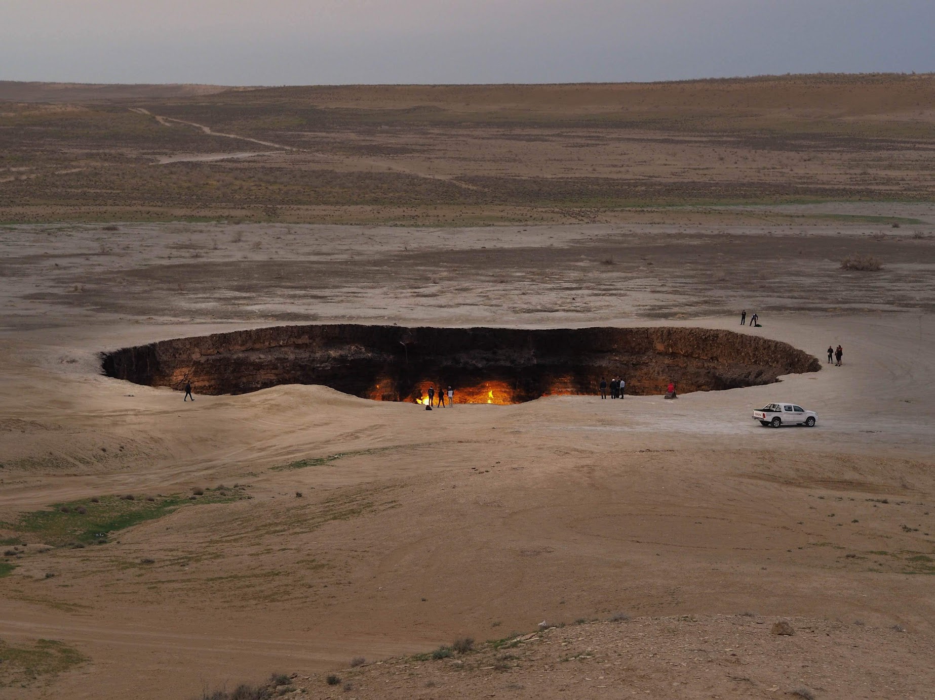 visit gates of hell turkmenistan