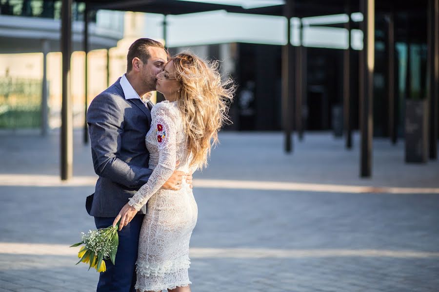 Fotografo di matrimoni Attila Héring (atihering). Foto del 19 giugno 2018