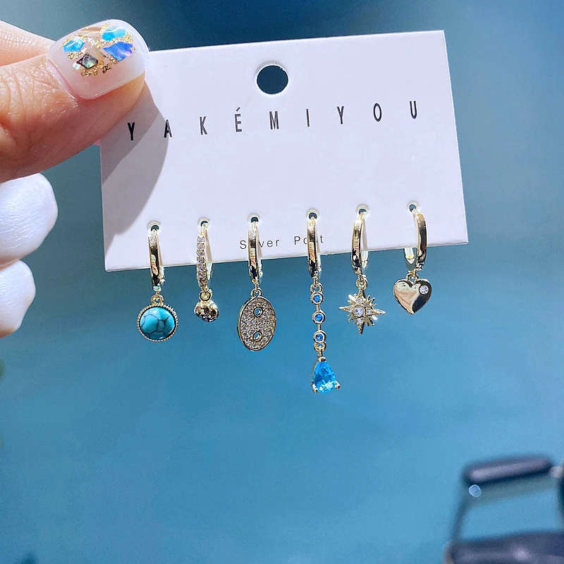 Boucles d'oreilles géométriques étoile turquoise, mode européenne et américaine, un ensemble élégant pour un style unique et raffiné, cadeau idéal.