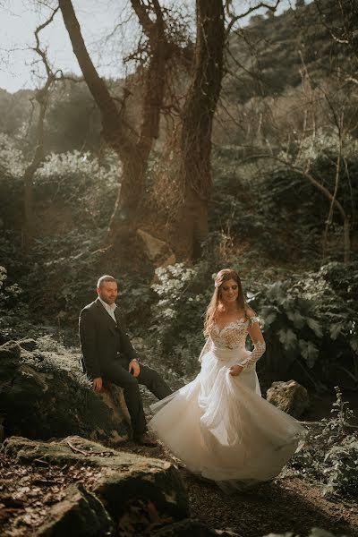 Fotógrafo de casamento Dimitris Manioros (manioros). Foto de 6 de fevereiro 2020