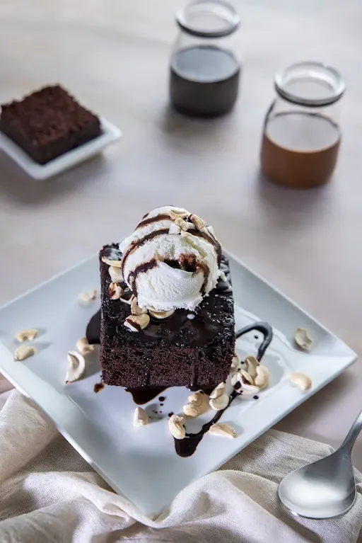 Brownie Sundae