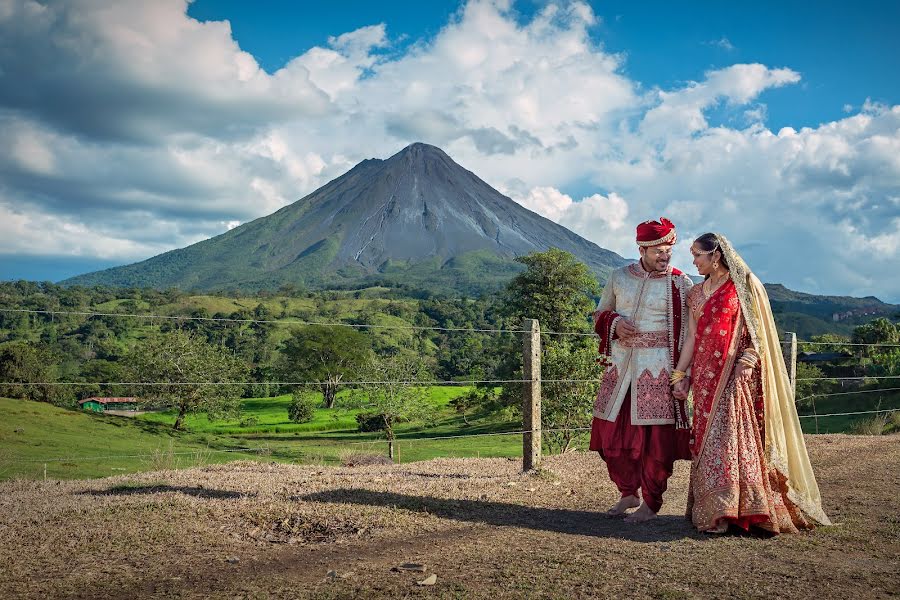 Fotógrafo de bodas Carlos Charpentier (crwp). Foto del 31 de mayo 2022