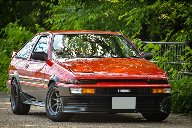 スプリンタートレノのAE86トレノ・impulse・純正＋α・テールランプのこだわり・前期テール化に関するカスタム事例の投稿画像3枚目