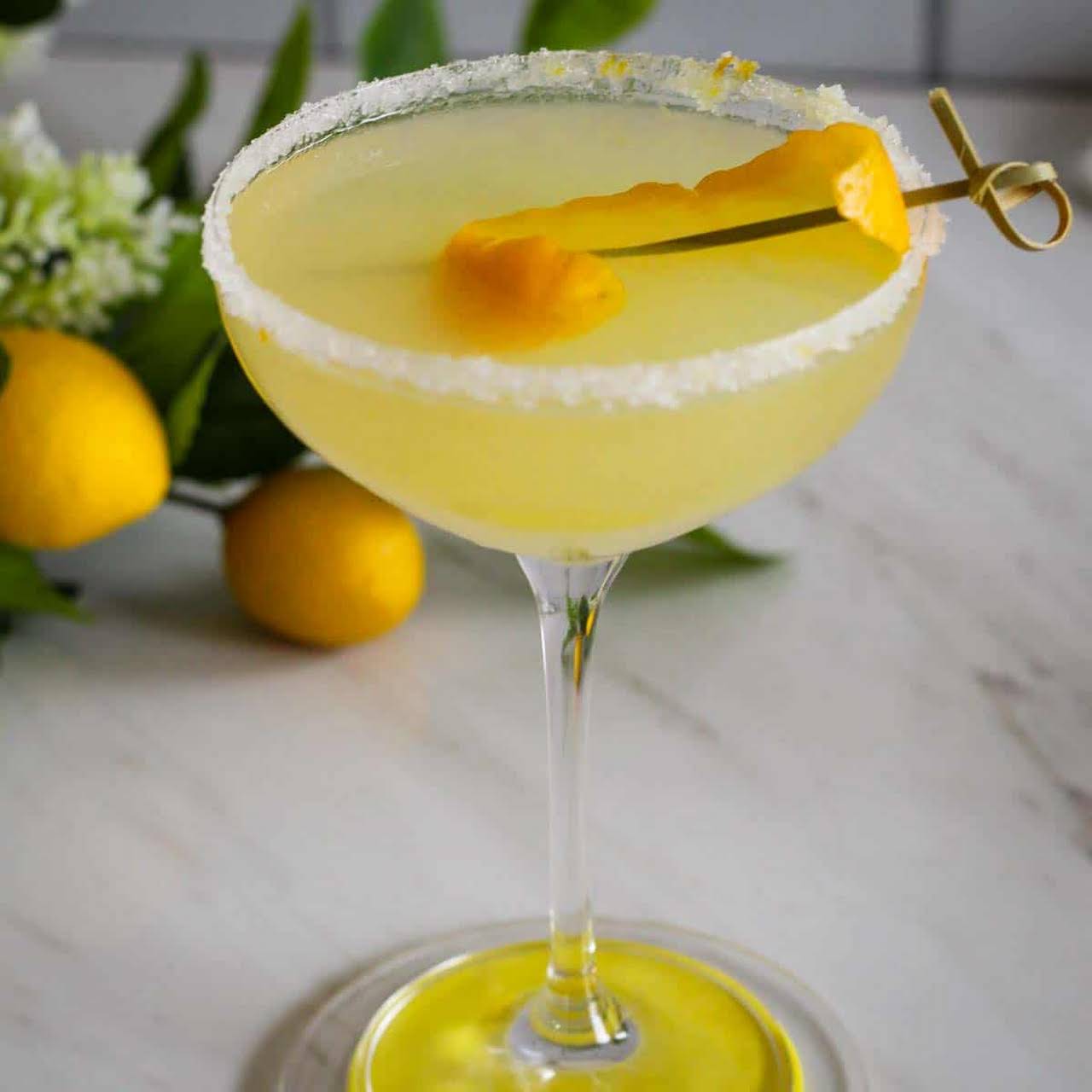 Lemon Margarita (Tequila Lemon Cocktail) - Foxes Love Lemons