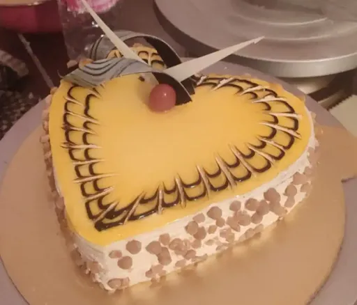 Butterscotch Heart Shape Cake