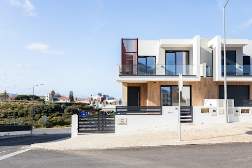Maison avec piscine et terrasse 2