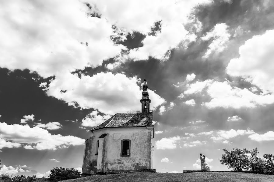 Fotografo di matrimoni Gabriella Hidvégi (gabriellahidveg). Foto del 6 ottobre 2014