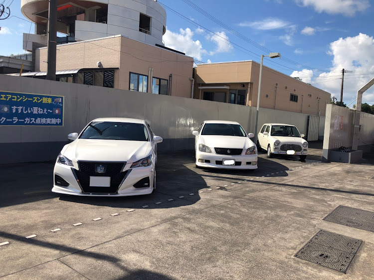 クラウンアスリートの洗車・oil & filter 交換・air chickに関するカスタム事例の投稿画像1枚目