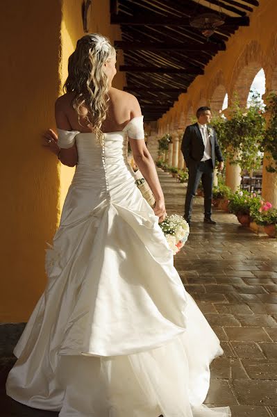 Wedding photographer Héctor Cárdenas (fotojade). Photo of 17 September 2019