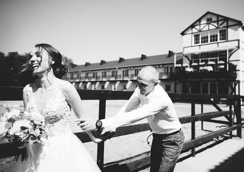 Fotografo di matrimoni Denis Dzekan (dzekan). Foto del 19 settembre 2020