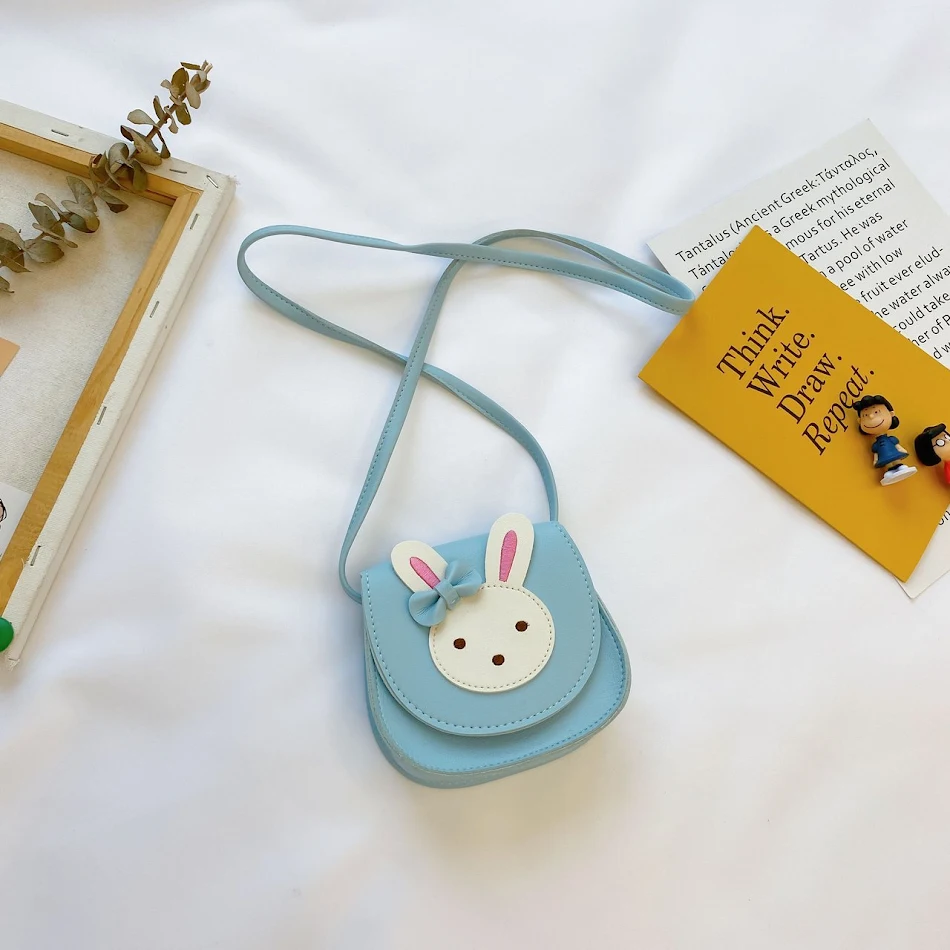 Sac bandoulière lapin mignon pour filles avec porte-monnaie. Parfait pour les petites filles, pratique et charmant pour transporter l'essentiel.