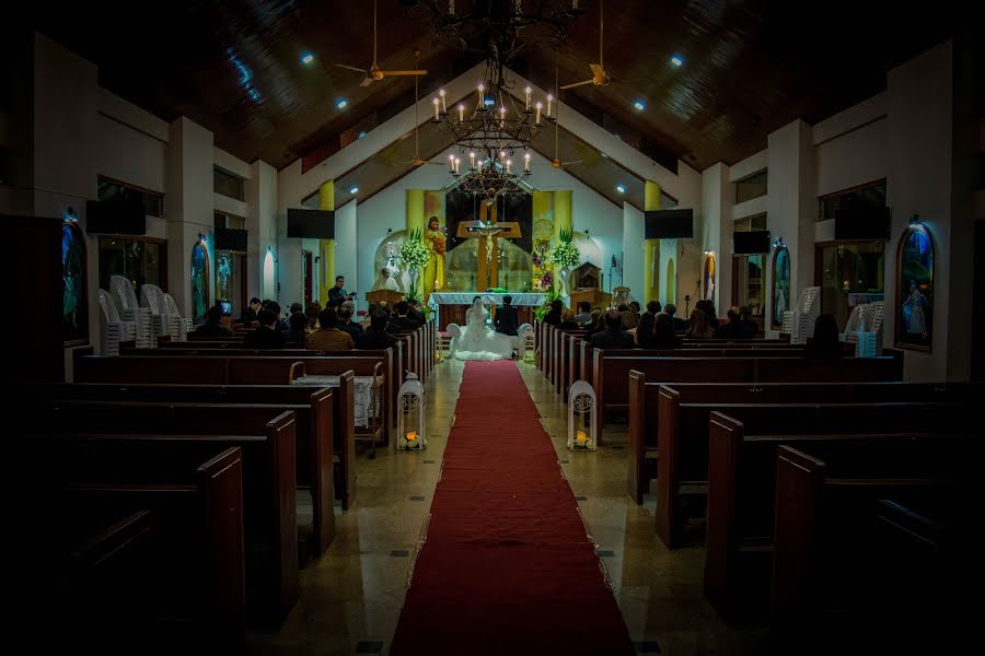 Fotografo di matrimoni Ricky Lopez (rickylopezfoto). Foto del 20 aprile 2019