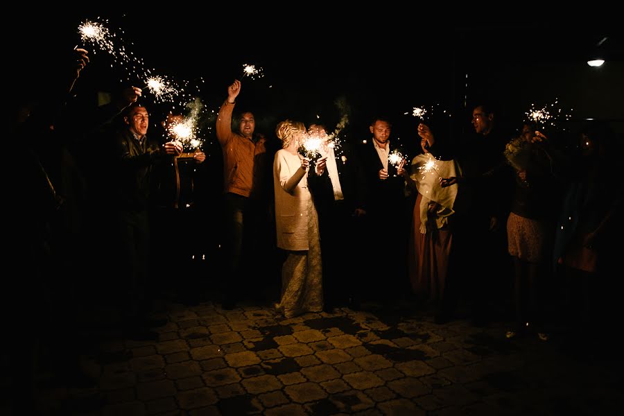 Wedding photographer Galina Pikhtovnikova (pikhtovnikova). Photo of 9 October 2016