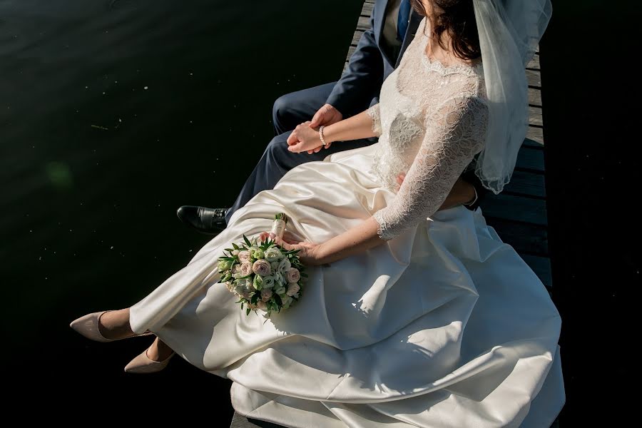 Fotógrafo de casamento Yana Krutikova (ianakrutikova). Foto de 10 de janeiro 2019