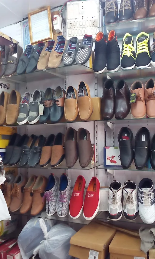 Photos of Taj Footwear, Sitabuldi, Nagpur | April 2023