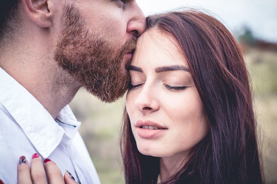 Fotógrafo de bodas Artem Denisevich (woolderen). Foto del 26 de septiembre 2018