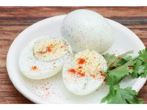 Boiled Egg With Veggies