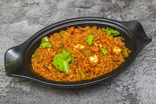 Paneer Chilli Garlic Fried Rice