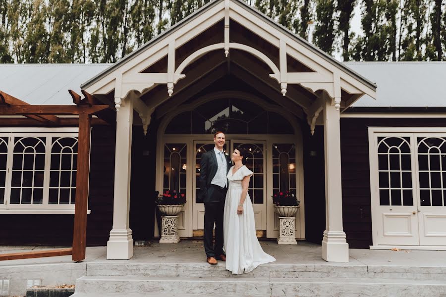 Fotografo di matrimoni Charmayne Oconnor (whimsical). Foto del 20 aprile 2020