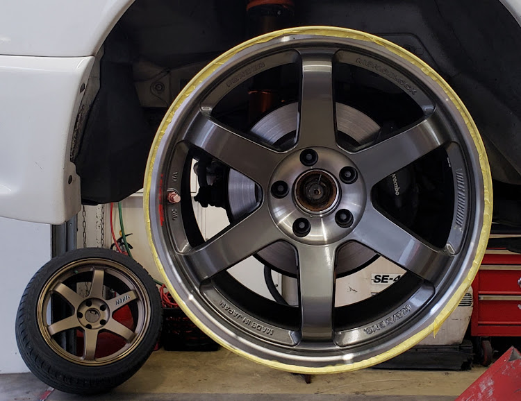 スカイライン GT-Rのみんなでつくろうホイール図鑑・9月もよろしくお願いします。・レアパーツ・台風に気をつけて下さいに関するカスタム事例の投稿画像3枚目