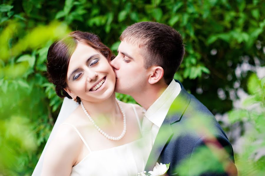 Wedding photographer Nataliya Yakovleva (yakovlevanata). Photo of 11 August 2014