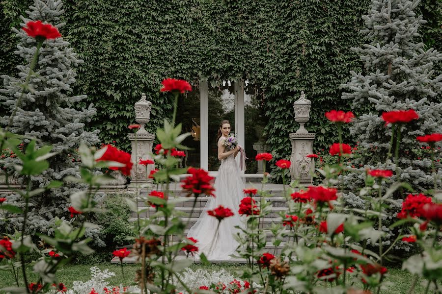 Fotograf ślubny Nadya Chernykh (nadichernykh). Zdjęcie z 1 marca 2022