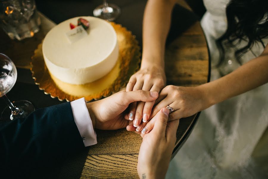 Fotógrafo de casamento Lesha Novopashin (alno). Foto de 23 de outubro 2015