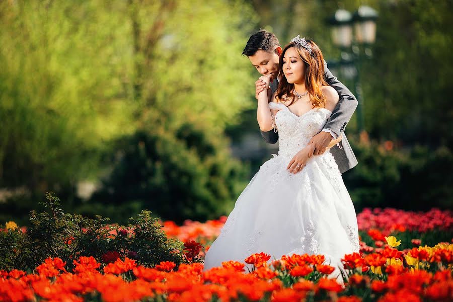 Fotografo di matrimoni Aleksandra Tikhova (aleksti). Foto del 14 maggio 2018